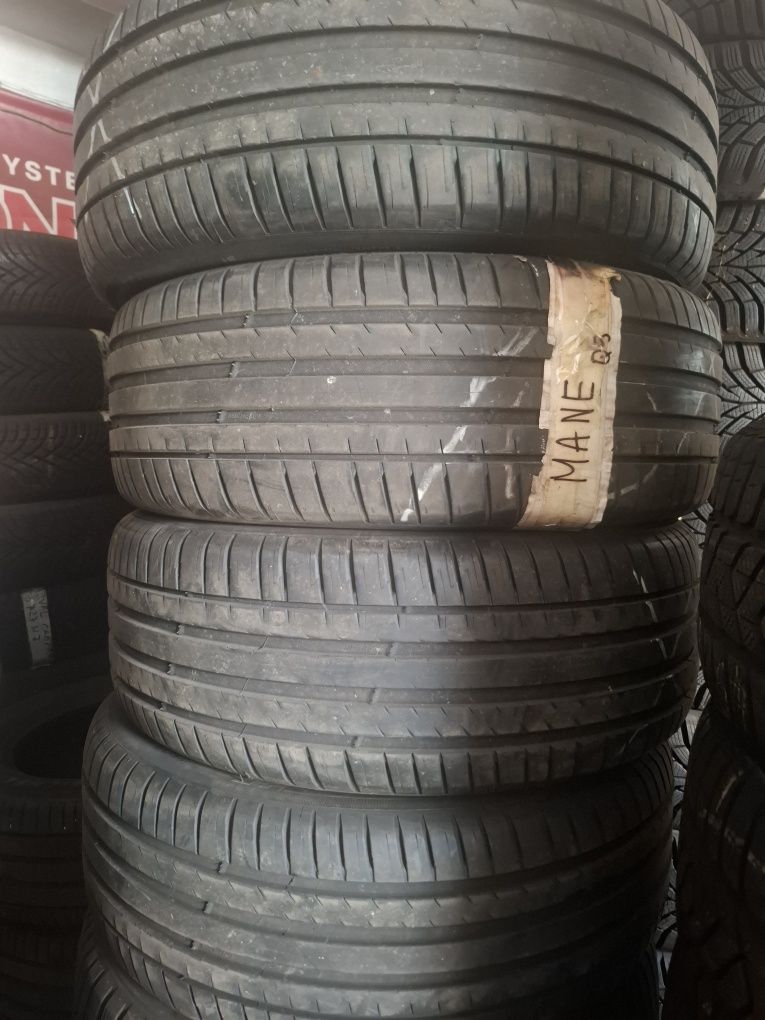 235/55/19 4летни Michelin дот 4022