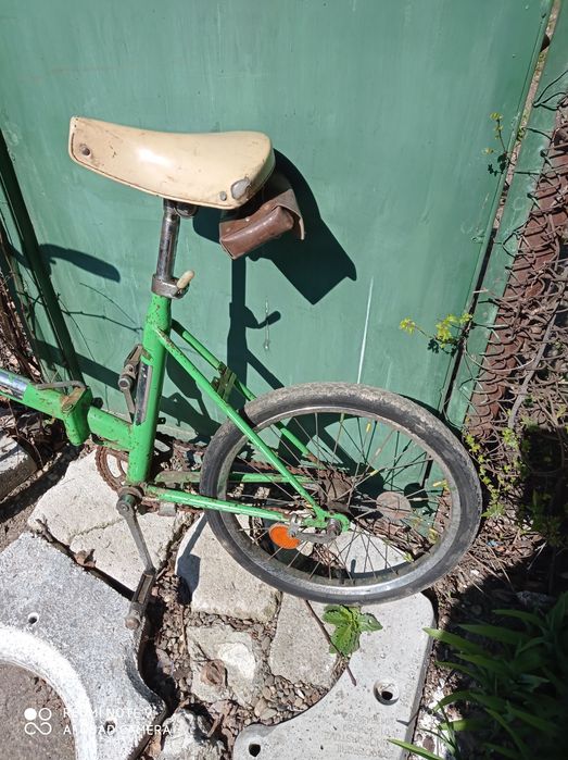 Vând sau schimb bicicletă"PEGAS"din perioada comunismului(pt.reparat).