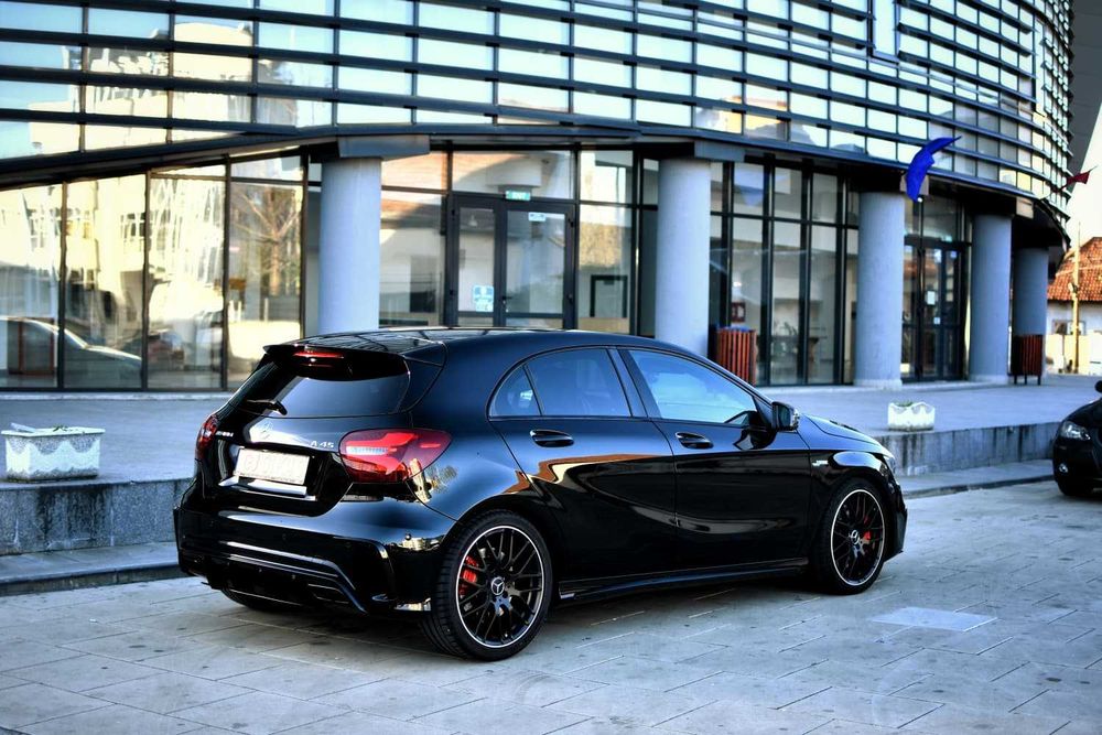 Mercedes-Benz A45 AMG