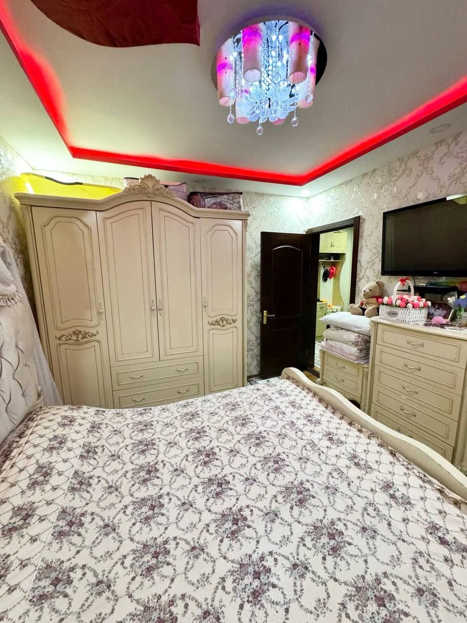М.Улугбек тум. Геофизика 77 серия 4 хона. 105000 у.е