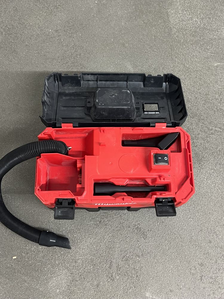 Apiraror milwaukee m18 VC-2