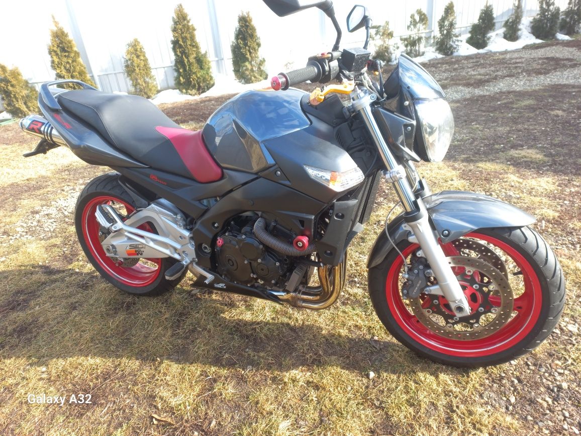 Suzuki GSR600 2008 Yoshimura