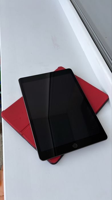Продам iPad отличное состояние