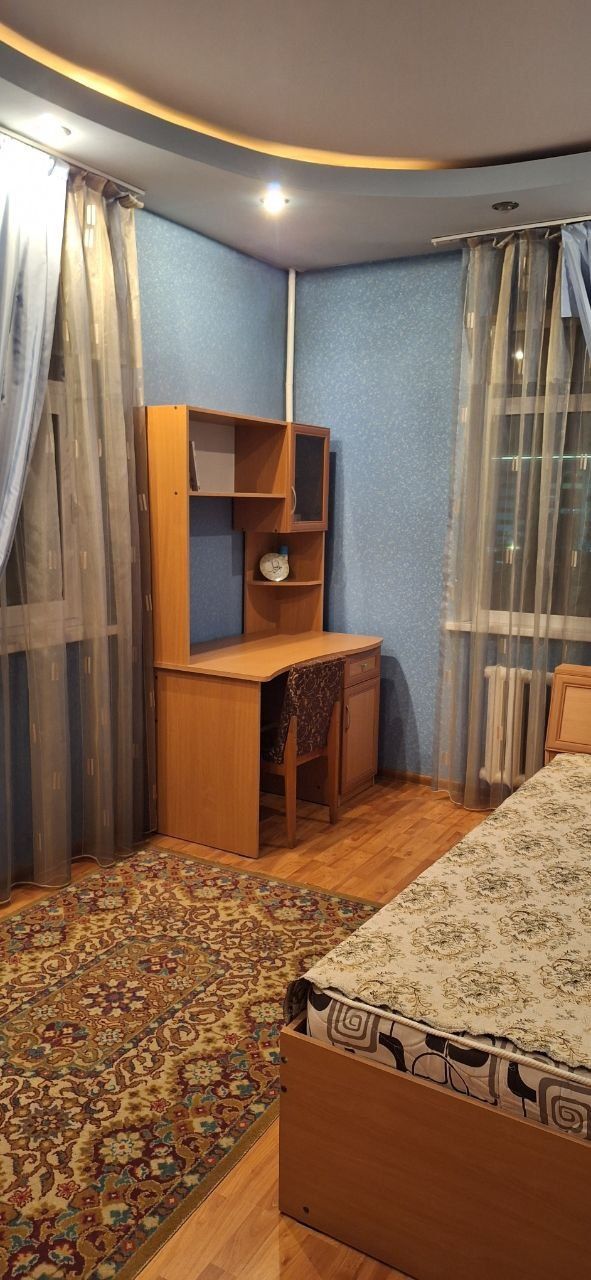 Продаётся 4х. комнатная квартира в МерзоУлугбекском р-не, рядом с метр