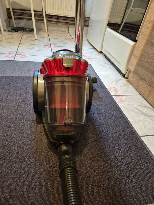 Aspirator fara sac VIRAGO VC-18