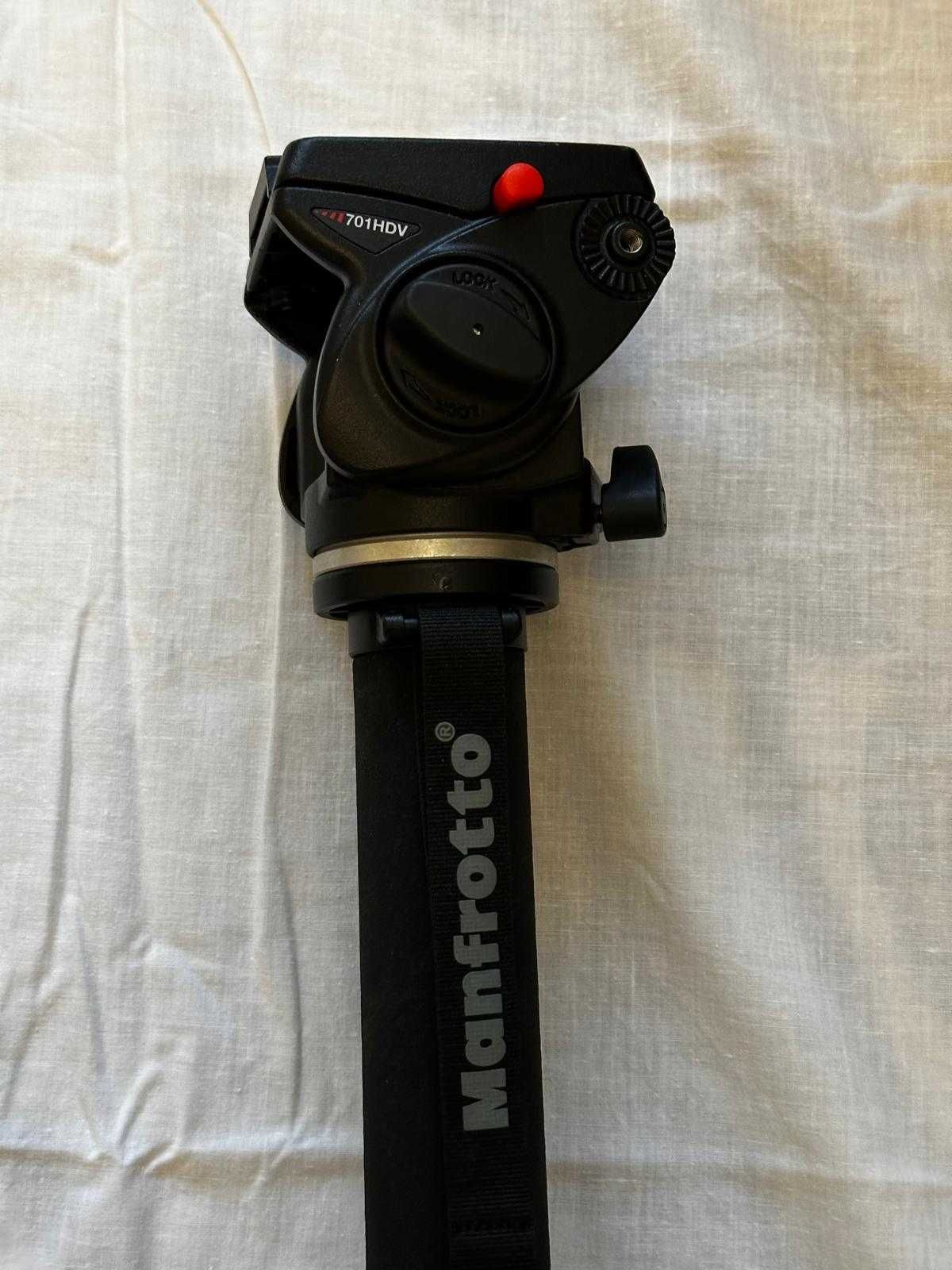camera PANASONIC aproape noua monopied Mafrotto