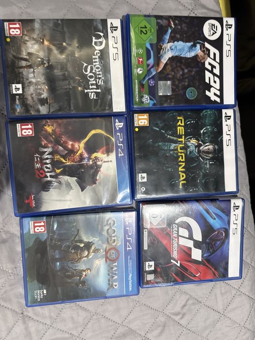 Playstaion 5-4 diskove