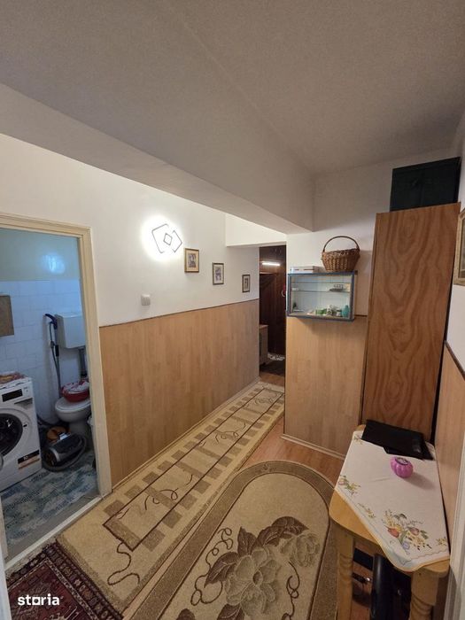 Apartament 3 camere decomandat cu 2 bai - etaj 2 - 1980