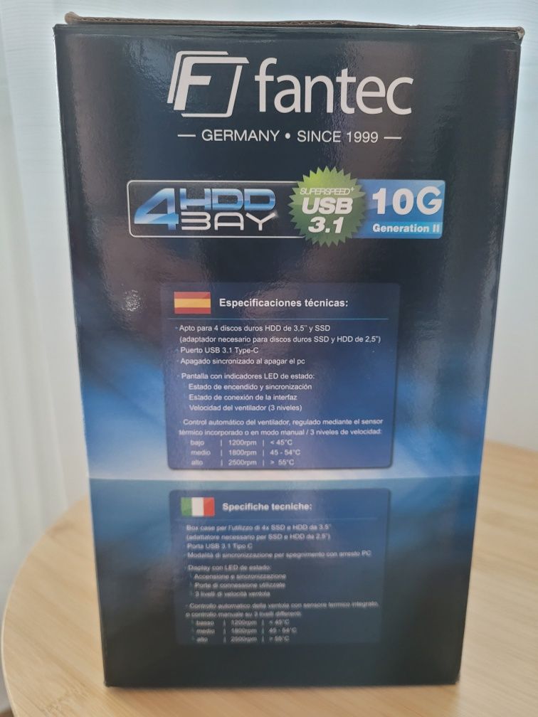 Sigilata Carcasa rack 4 bay hdd sata 3.5" usb C 3.2 Fantec QB-35U31