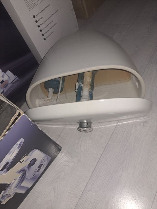 Тулает туалет туалет