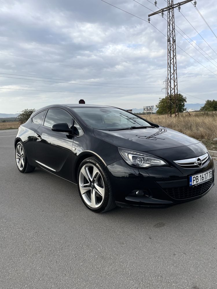 Opel Astra j GTC