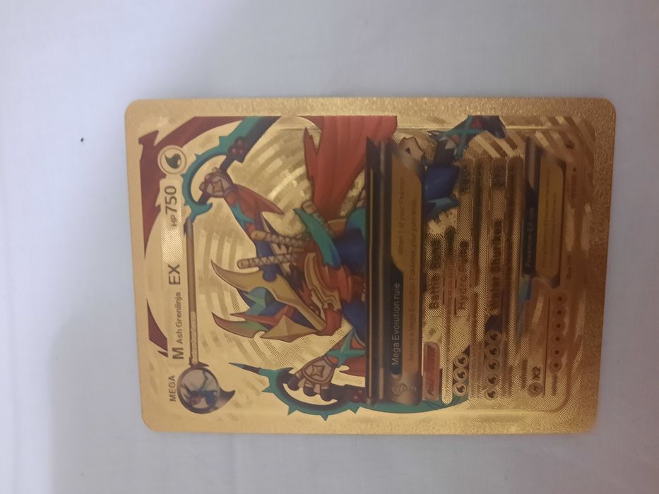 Vând cartonase pokemon golden diferite modele