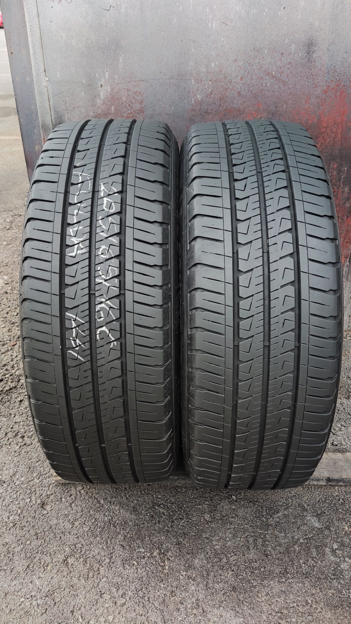 2бр. бусови гуми 205/65/16C, Fulda Conveon Tour, dot23
dot23 
8+mm
Мн
