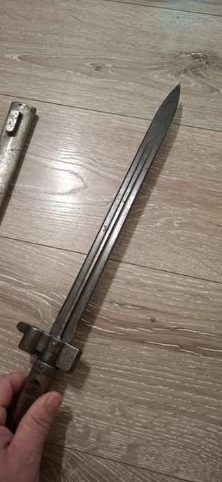 Baionetă Rară Ungaria M35 Cavalerie
Baioneta este în stare extrem