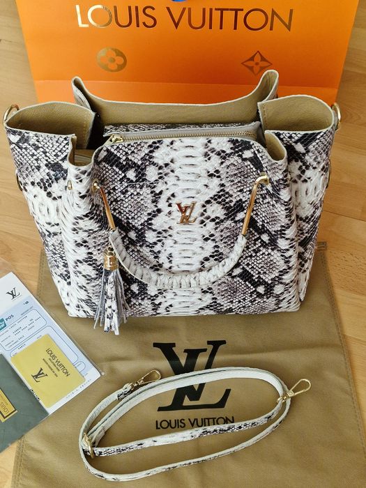 Geanta piele naturala model croco,logo metalic auriu,factura,card,sacu