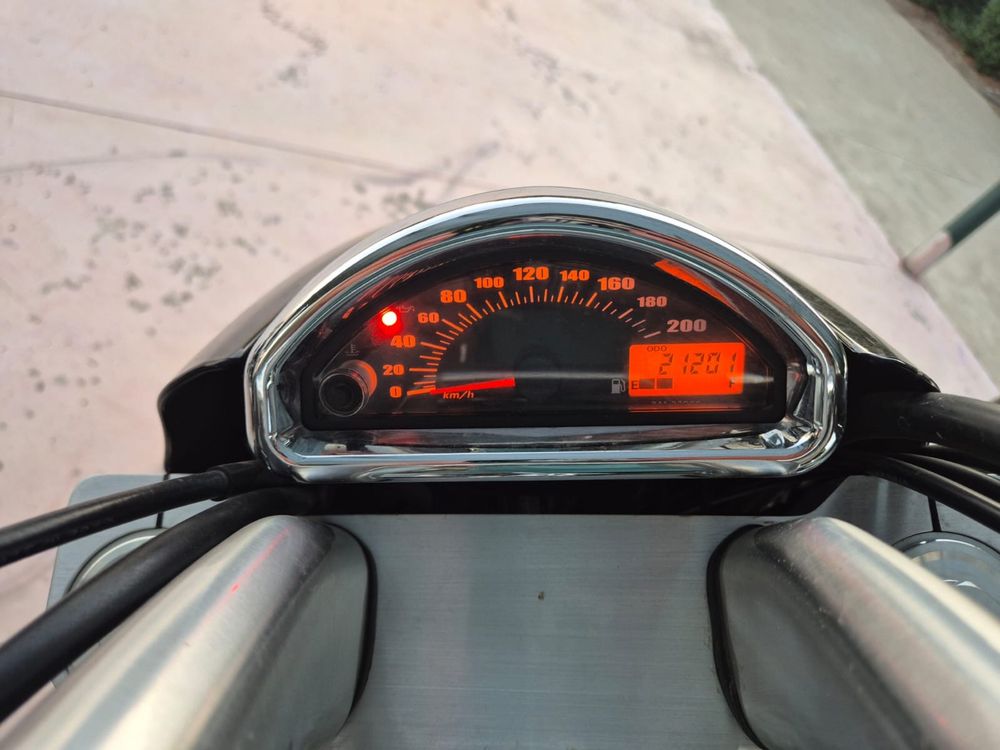 Susuki boulevard m109r