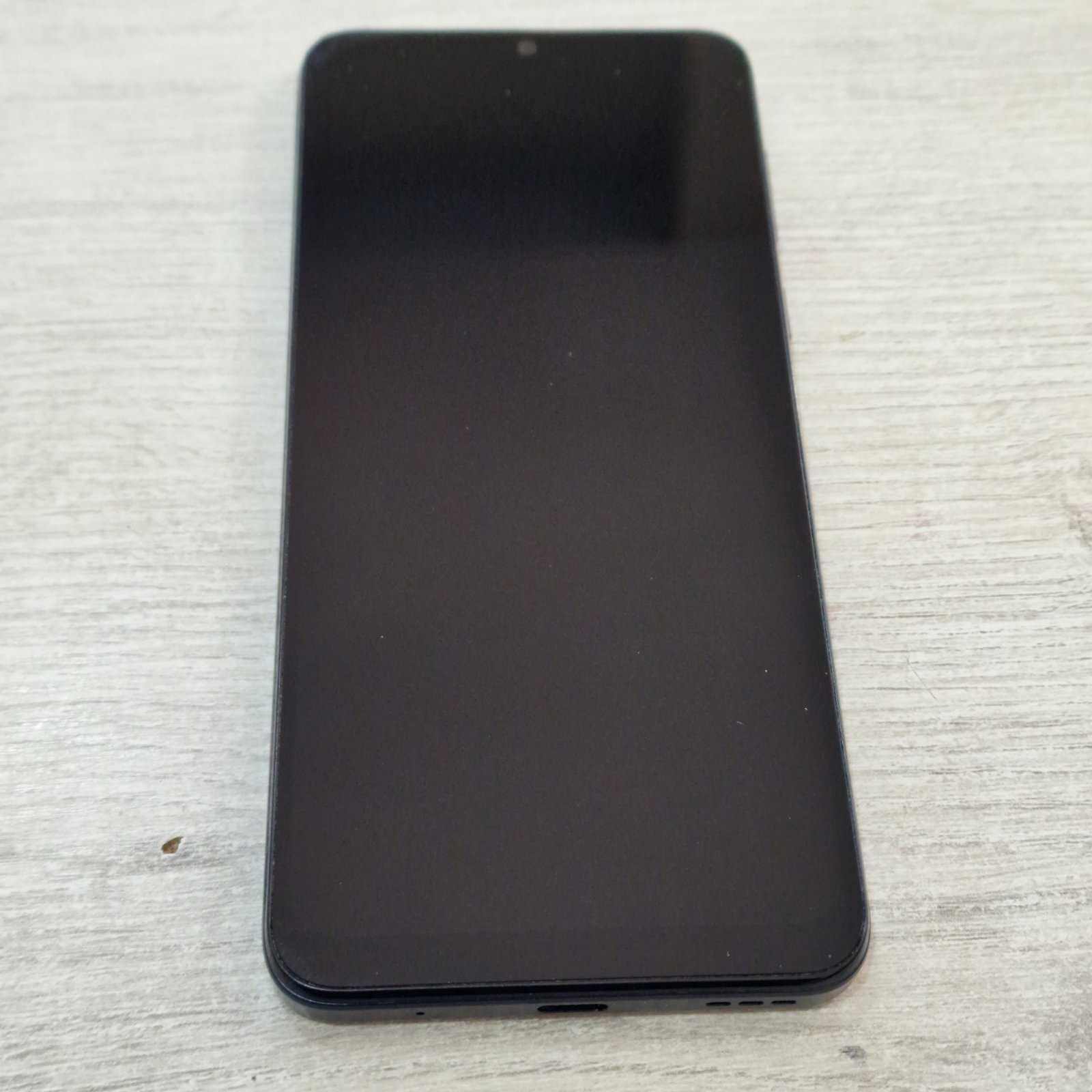 Motorola  E13 64GB 2GB RAM Dual