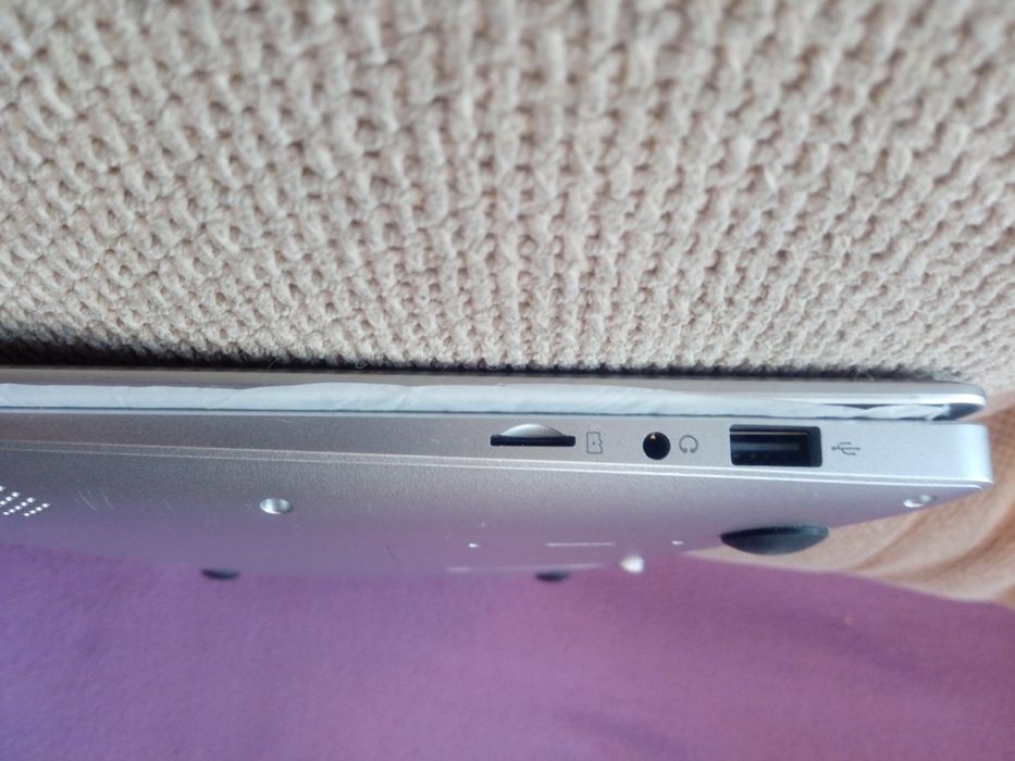 SmartBook 14in 6gb. ram За 10 Броя