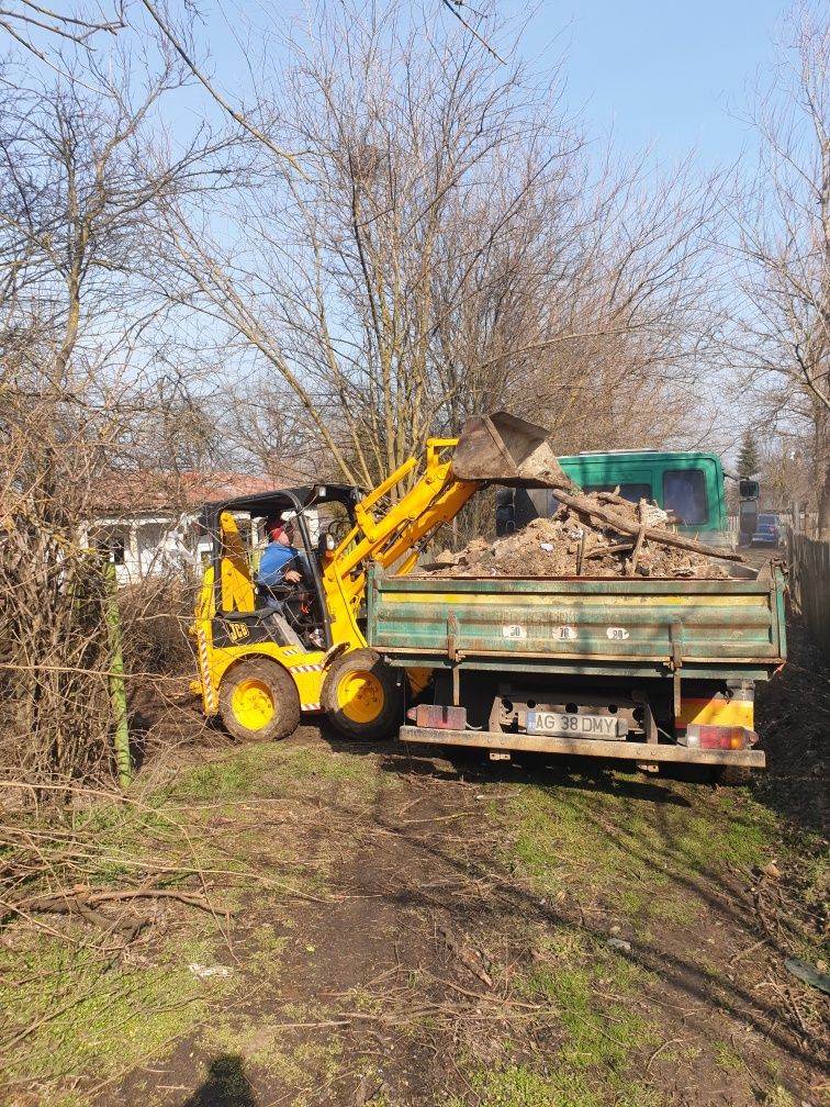 Vând tot la pachet .JCB1CX MINIBULDO.