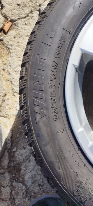 Гуми Tigar 225/55/17 зимни като нови