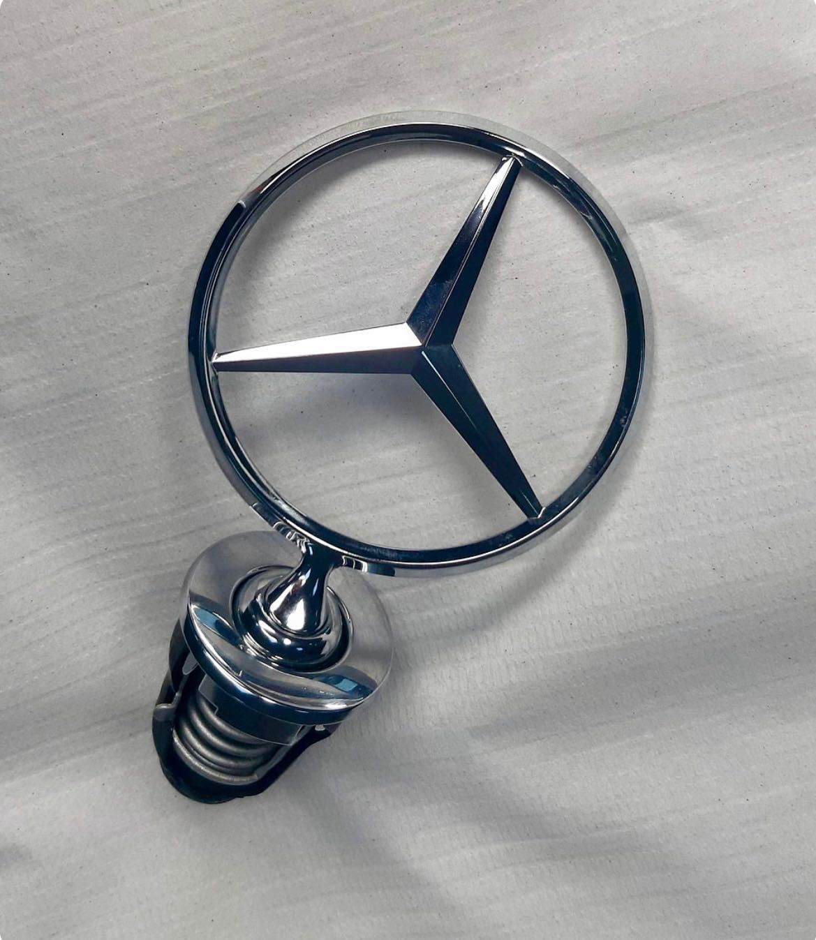 Оригинална емблема Mercedes