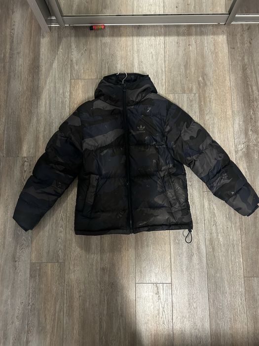 adidas jachete down camo puffer