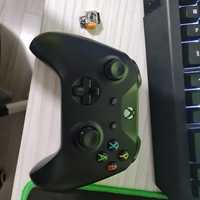 Controller Xbox one s - stick drift + joysticks de schimb