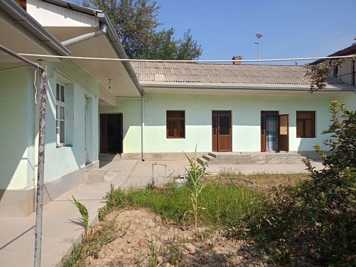 Hovli uy 1-sotih 25 000$ dan