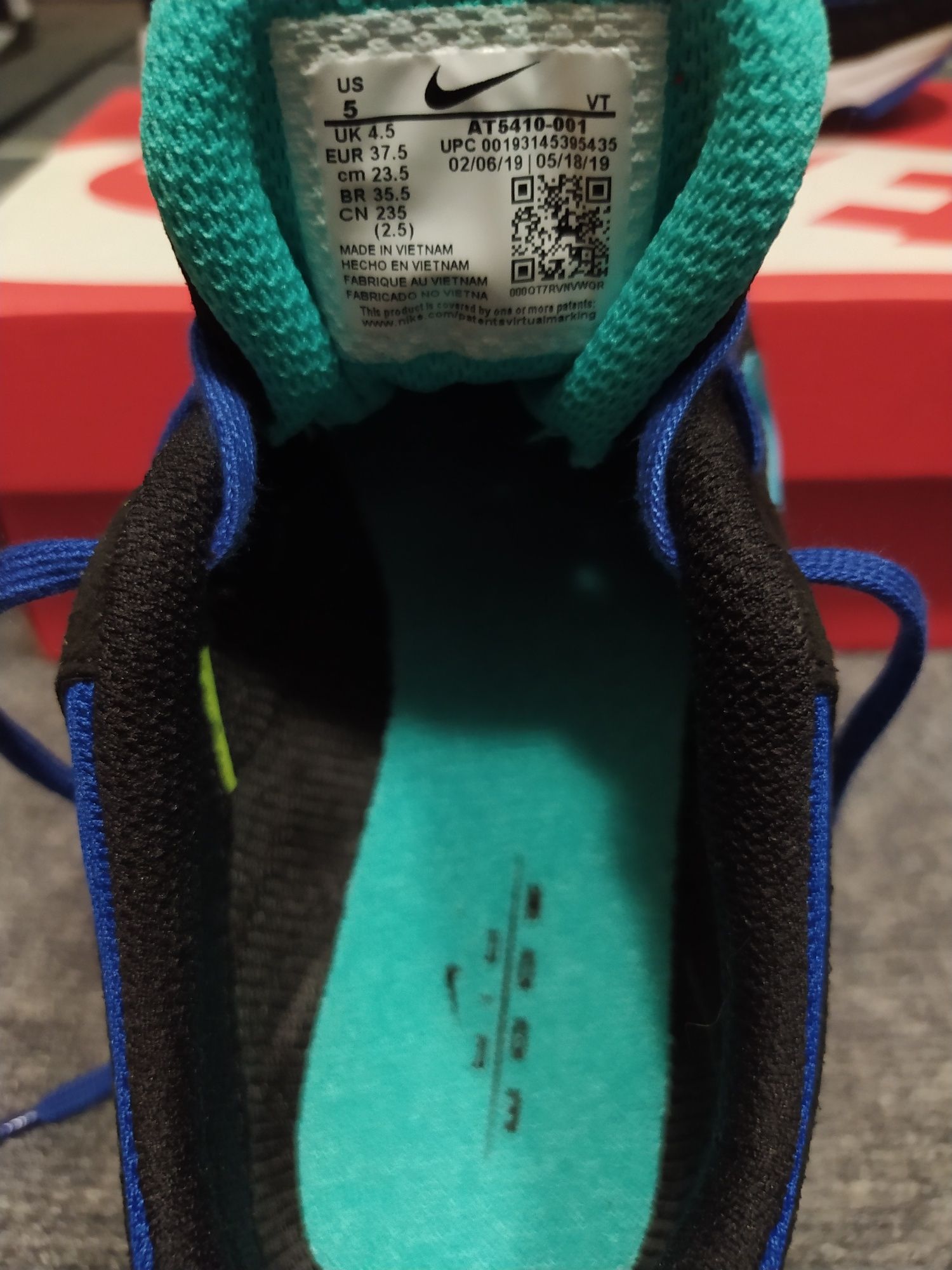 Дамски маратонки "Nike"-37,5номер