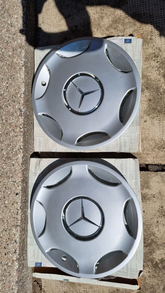 Capace roti 15" Mercedes Originale noi cutie oe a2024010024