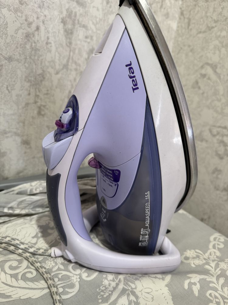 Утюг Tefal в хорошем состоянии