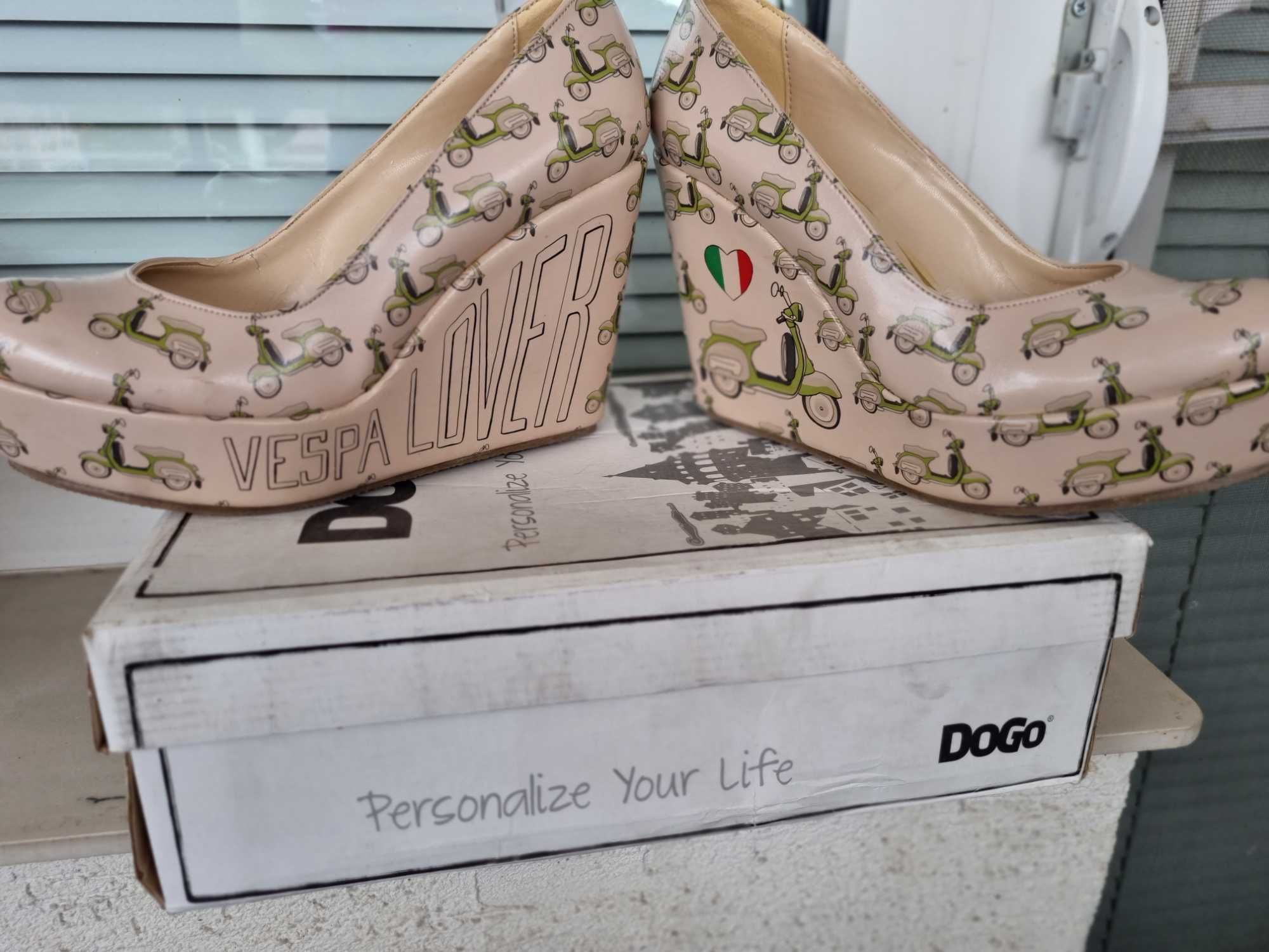 Обувки Сабо Dogo