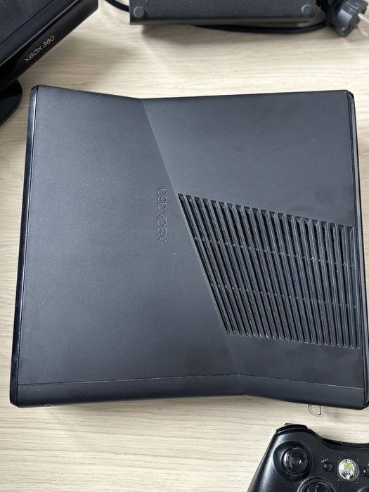 Xbox 360, MODAT, kinect, maneta originala