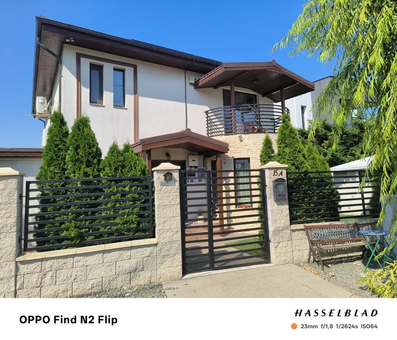 Casa individuala de vanzare