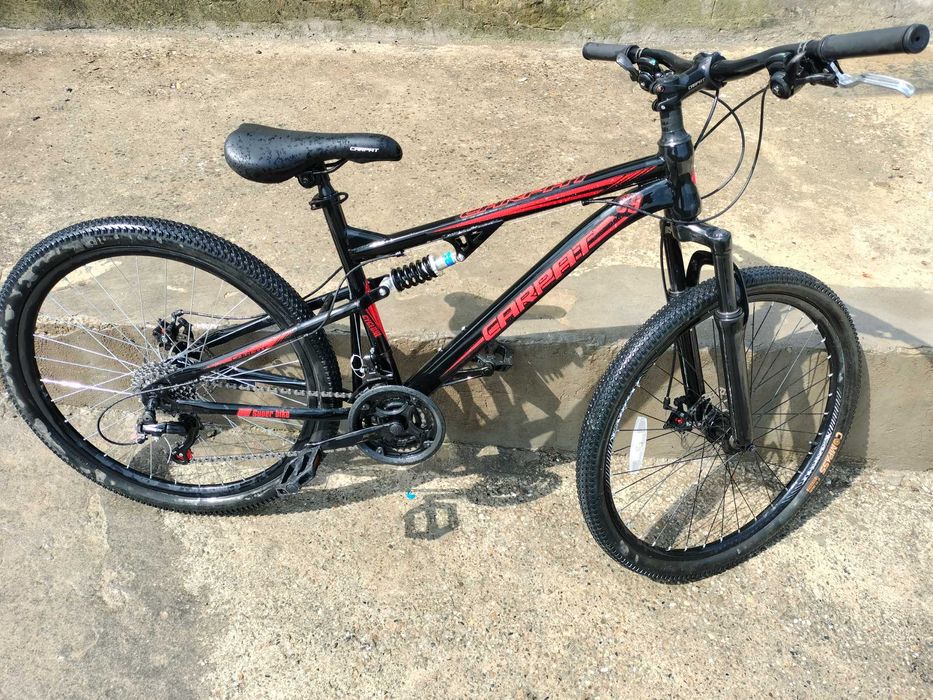 Vând bicicleta Carpat Sport 26 Aproape Nouă