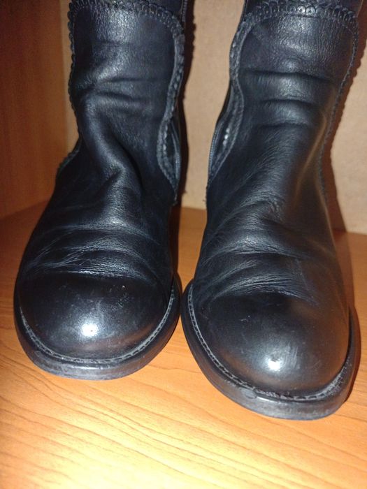 Ghete lungi până la genunchi de dama cu toc