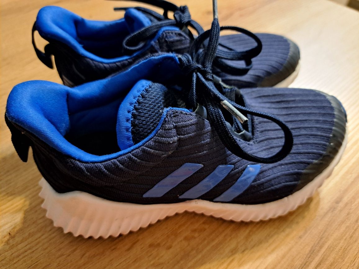 Маратонки Adidas
