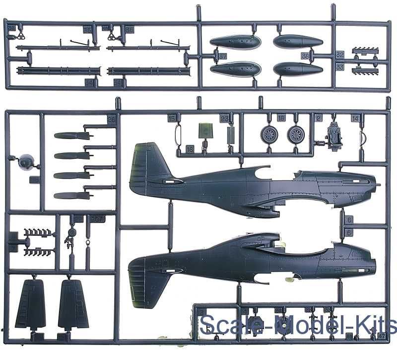 Сборная модель самолета P-51 Мустанг (NOVO. 1/72).