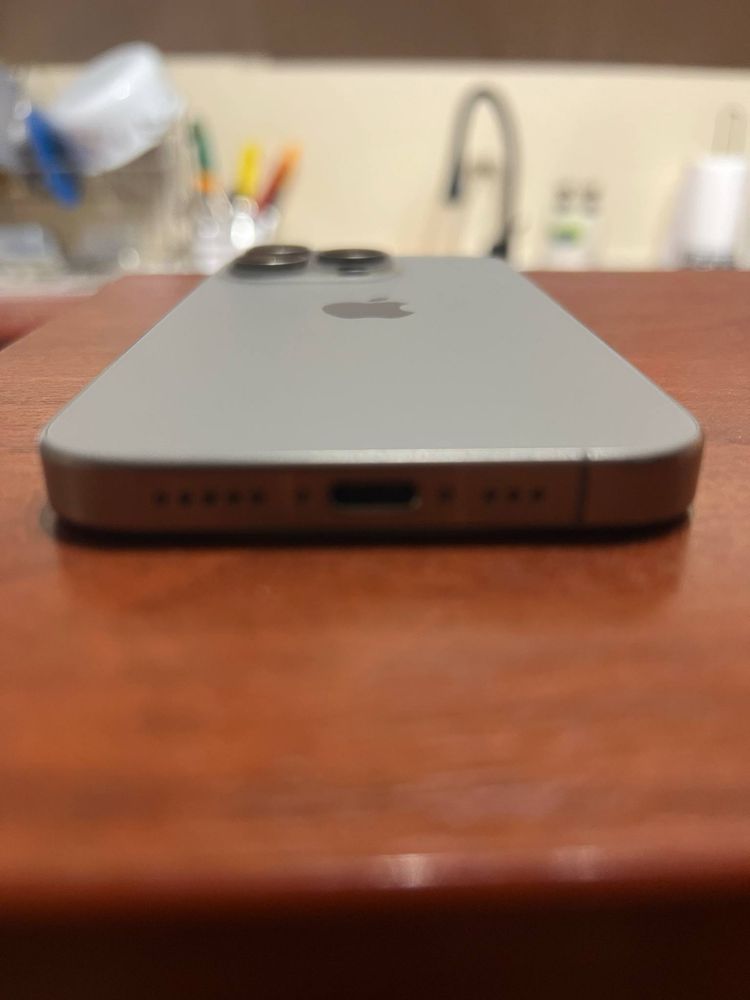 Iphone 15 pro,128GB.Топ състояние.
