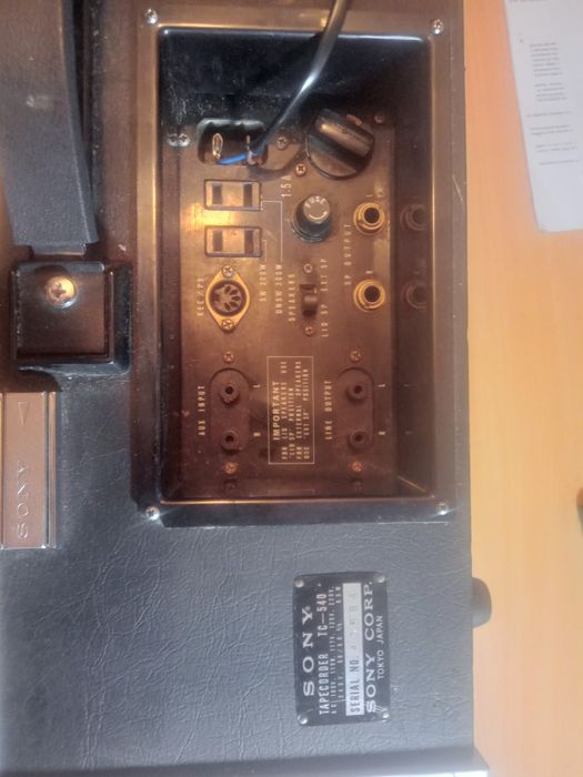 Magnetofon Sony TC540 cu amplificare si boxe originale