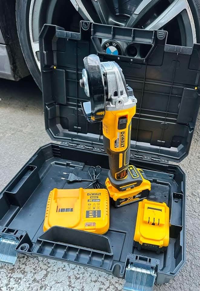 Флекс на батерии Dewalt

Състояние: Ново с кутия

Гаранция: 24 месеца