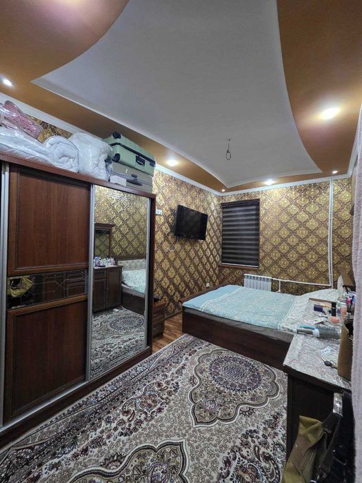 Продаётся 2х комн квартира на 3 этаже Ор-р 5 микрорайон Жомий