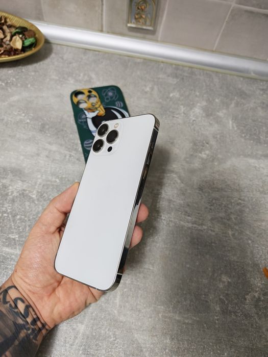 iPhone 13 Pro Max Silver 96%Bat totul original liber retea
