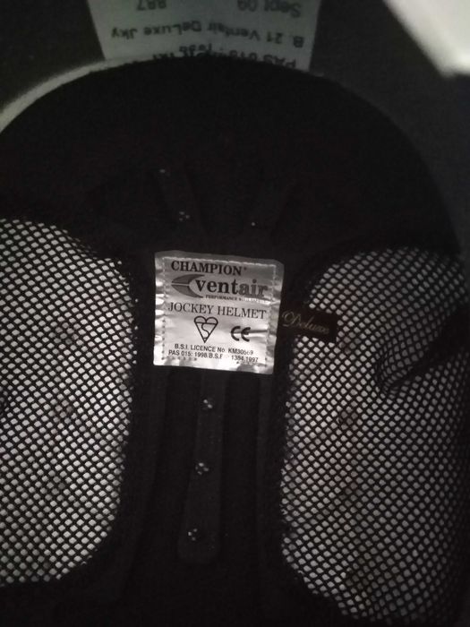 Casca echitatie/calarie Ventair Champion Deluxe, 56 cu basca si manusi