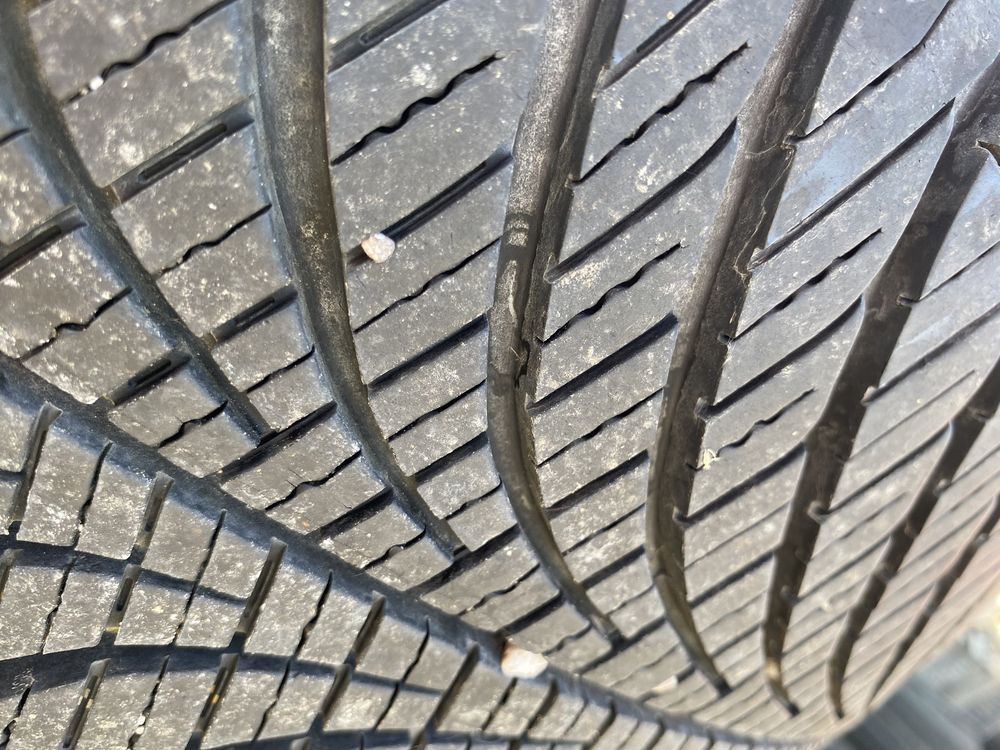 Гуми с джанти Мерцедес 255/55R18