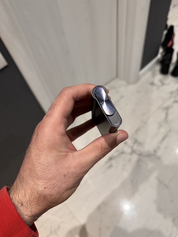 IQOS illuma + GLO - Hyper x2 air 200 lei