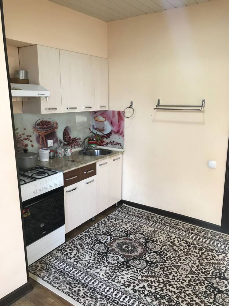 Beruni orzu perekreska 1 xona 42 kv