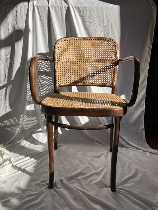 Scaun 811 Josef Hoffmann, Thonet - ratan natural, design iconic