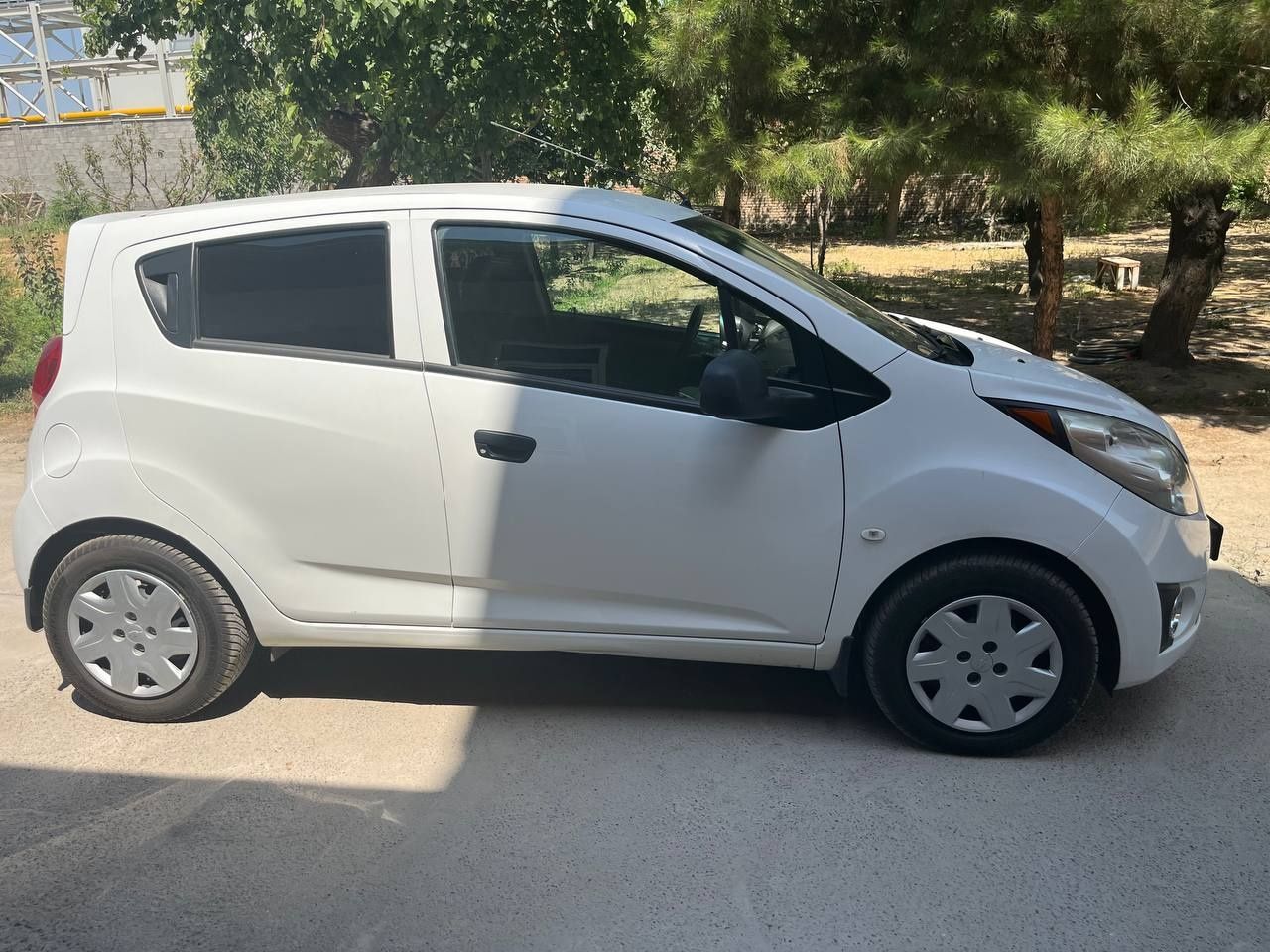 Chevrolet spark 2012