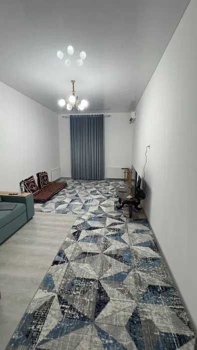 Паркентский 2/5/10 Новостройка 80 м2 с мебелью техникой. Очен дешево